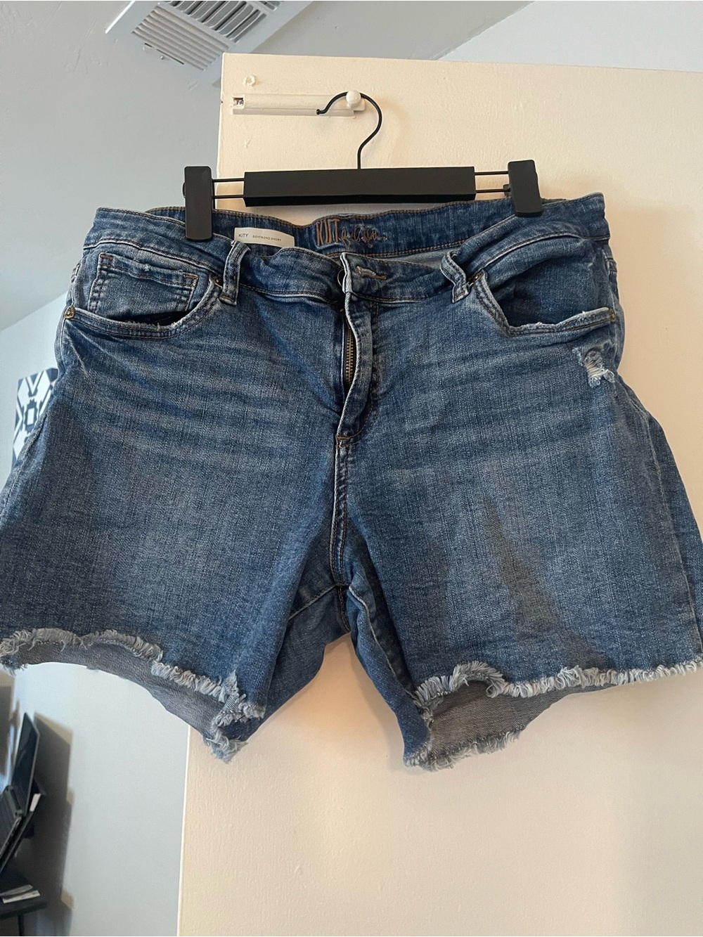 Kut from the Kloth Women’s Dark Blue Denim Cutoff Shorts
